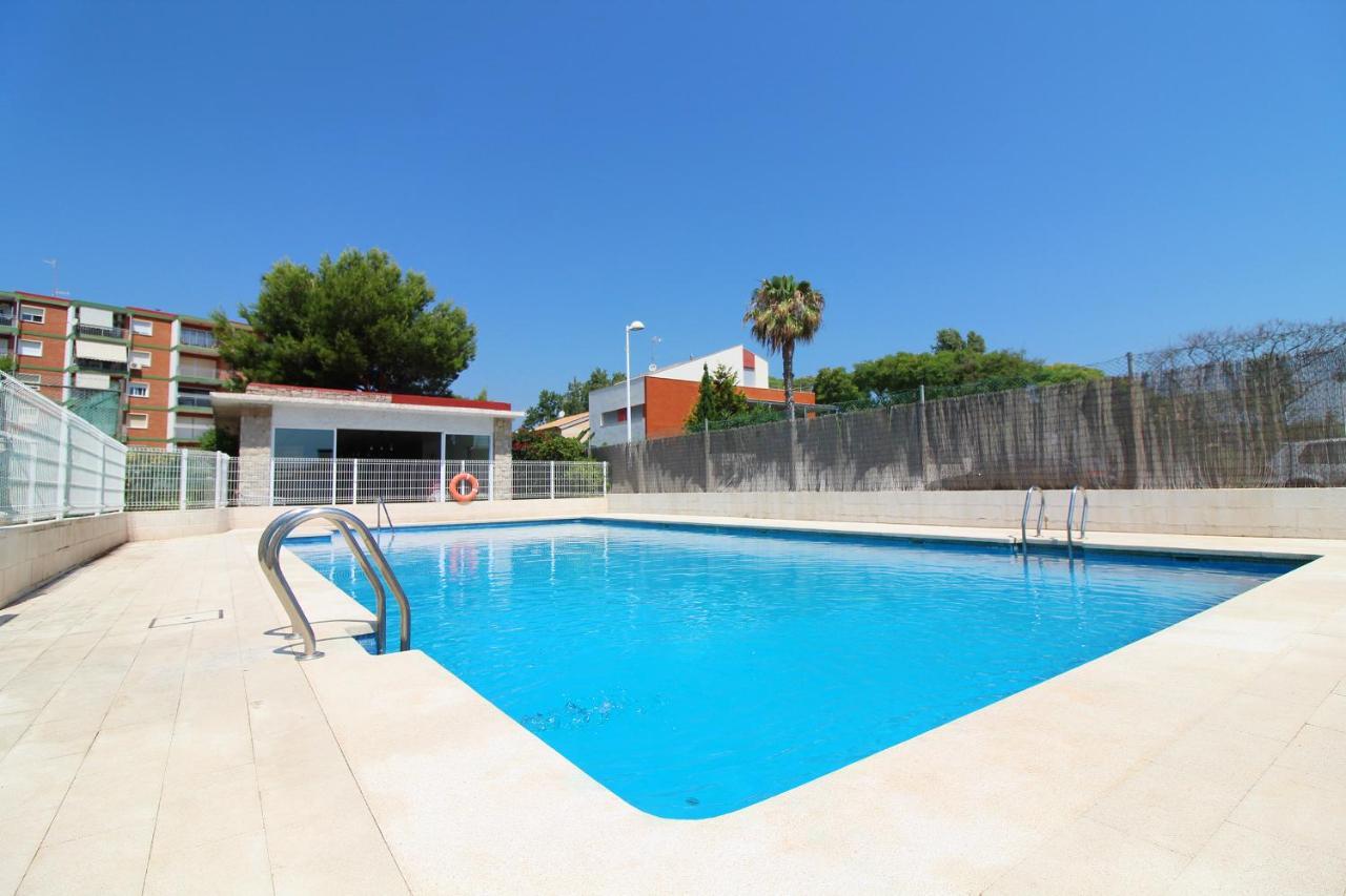 Global Properties, Apartamento con terraza y piscina a un paso de la playa Canet d'En Berenguer Exterior foto