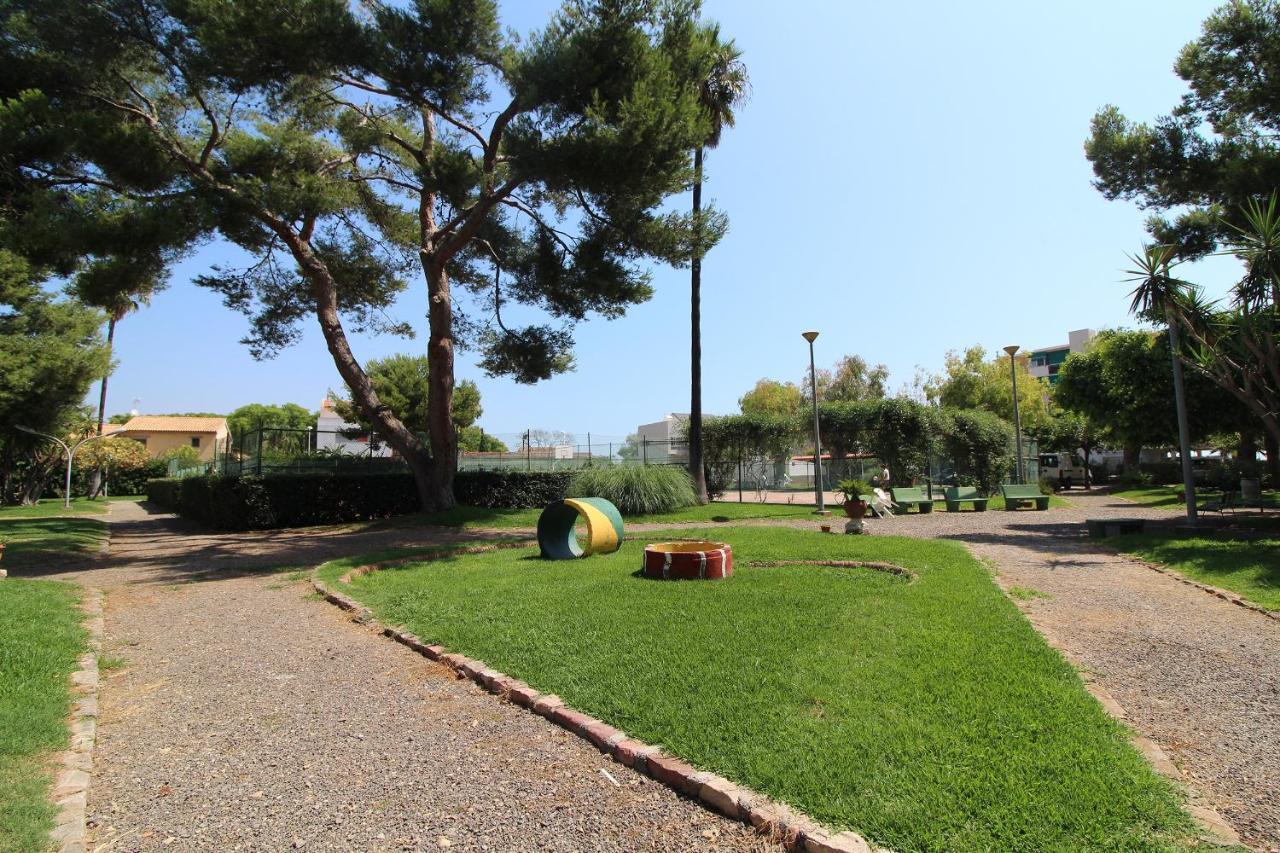 Global Properties, Apartamento con terraza y piscina a un paso de la playa Canet d'En Berenguer Exterior foto
