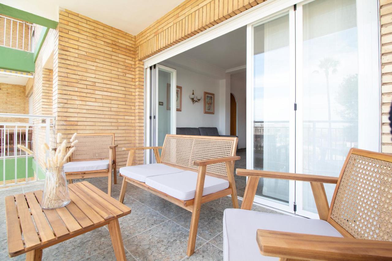 Global Properties, Apartamento con terraza y piscina a un paso de la playa Canet d'En Berenguer Exterior foto